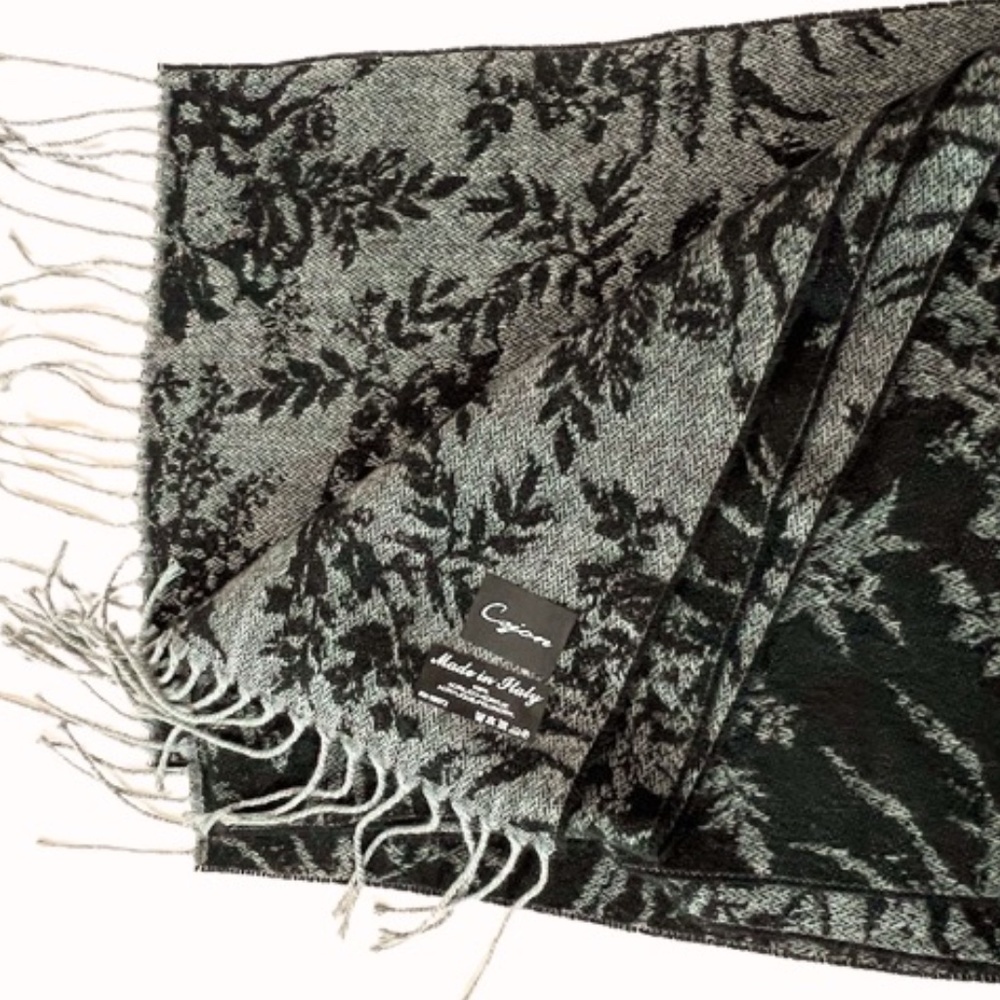 Italian Cejon Acrylic Scarf Quality Brand 💕Host Pick💕